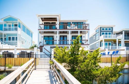 Oak Island House | Golden Hour by Oak Island Accommodations