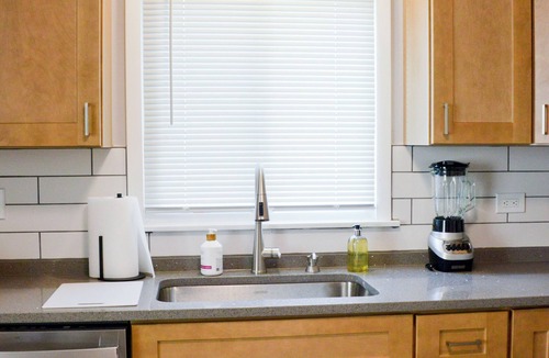 Oak Lawn House | Grade A safe working class neighborhood - brand new just updated.