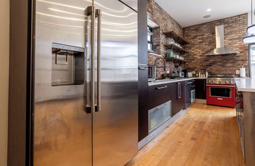 Heart of Chicago House | Grand 5,500 sq ft Pilsen home, 5BR, sleeps 11, near downtown