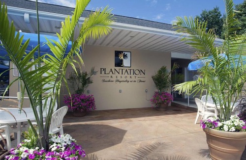 Surfside Beach Apartment | Grand Villa with Amazing Comforts in Surfside Beach - One Bedroom #1