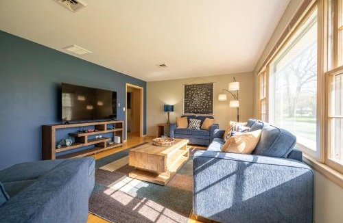Indianapolis House | Grandma's House - Classic Indy Charm - Family Friendly