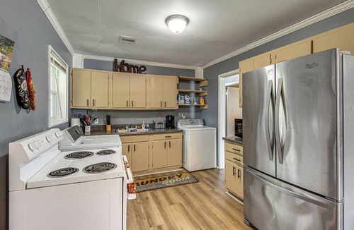 Decatur House | Great for Group & Work Stays! Decatur Unit By Dtwn