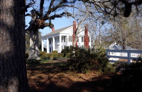 Clinton House | GreekRevival 8br/6b w/Kit-35 Min to U of Alabama!