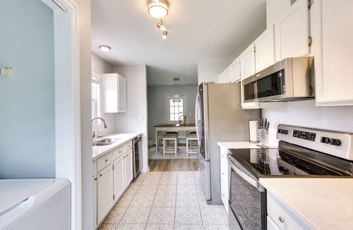 Greensboro Cottage | Greensboro Vacation Rental w/Patio, Yard!