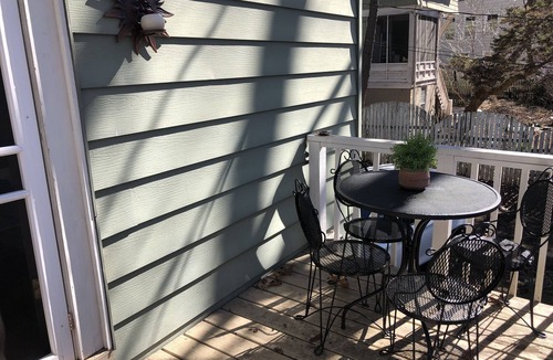 Grove Park- Sunset Apartment | Grove Park Hideaway #1 - Charming and cozy 1BR apartment