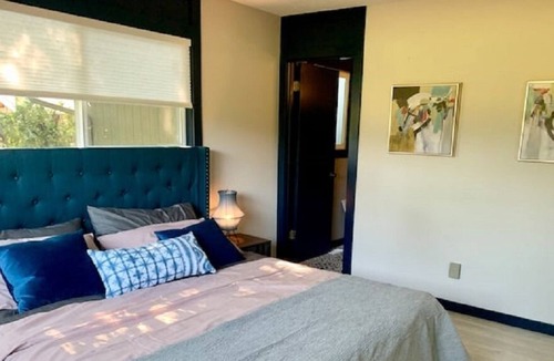 Gresham House | Gut Renovated Modern Ranch House With Golf Course