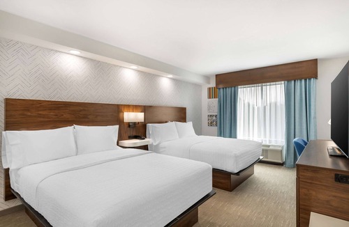 Southern Estates Hotel | Hampton Inn by Hilton Petersburg Fort Lee