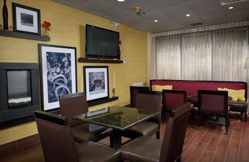 Hillview Hotel | Hampton Inn Louisville/I-65/Brooks Road