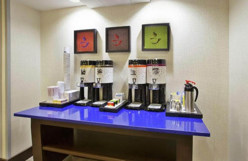 Elyria Hotel | Hampton Inn & Suites - Elyria