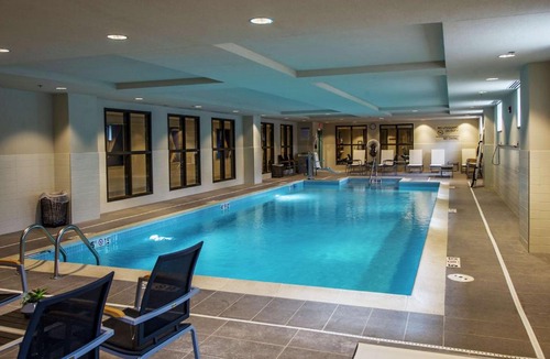 Foxboro Hotel | Hampton Inn & Suites/Foxborough/Mansfield