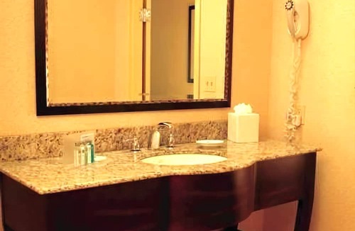 Owensboro Hotel | Hampton Inn & Suites Owensboro Downtown/Riverside