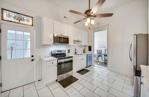 Hampton House | Hampton Sanctuary w/Fire Pit & Fenced Yard!