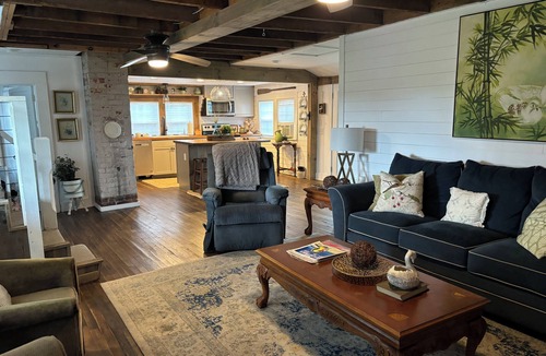Harkers Island House | Harkers Island Historic Waterfront Cottage Established 1912 Gracie’s Landing