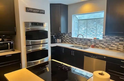 Ferguson House | Haven with Modern Elegance