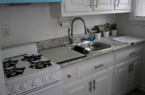 Mosby House | Heart of RVA · Church Hill Private 2BR Home w/Fenced Yard