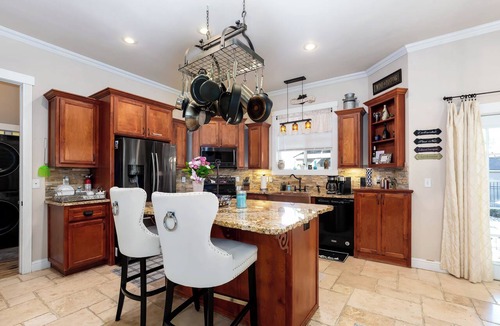 Central Oregon House | Heated Pool, Hot Tub & Fire Pit in Ruby Park