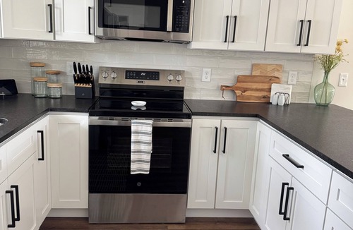 La Follette Villa | Here comes the Sun! 4-bedroom villa in enchanting Morley with AC