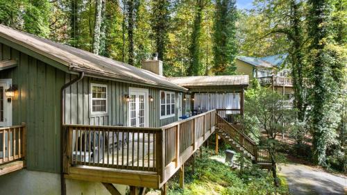 Lake Sequoyah House | Hick's Lakehouse
