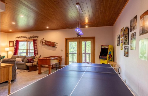 Boone House | Highwood