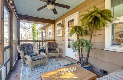 Royal Pines House | Hike, Sip & Explore! Blue Ridge Mtn Cabin w/Porch