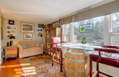 Royal Pines House | Hike, Sip & Explore! Blue Ridge Mtn Cabin w/Porch