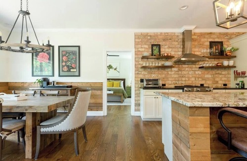 Fairview Cottage | Hillside Haven | 3BR Retreat Sleeps 8