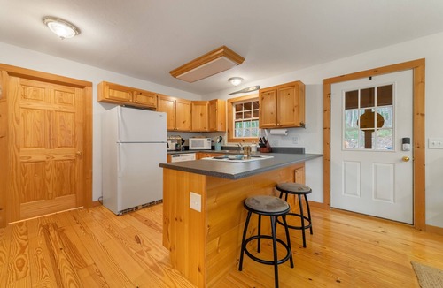 Blairsville House | Hilltop Hideaway - New Hot Tub - New Game Room - Wraparound Porch