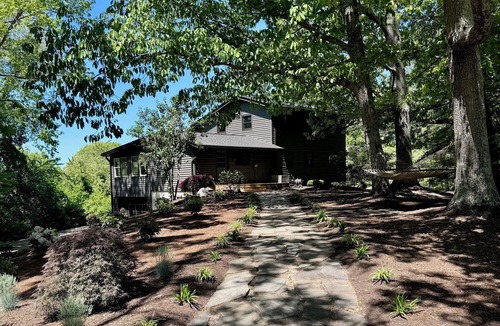 Christiansburg House | Hilltop House on 20 Acres 20 Minutes from Virginia Tech