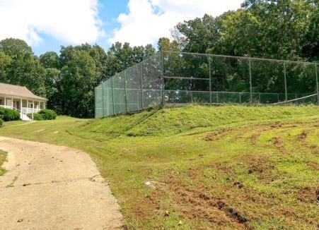 Goodlettsville Villa | Hilltop Villa, pool &Spa, 50 acres, near airport