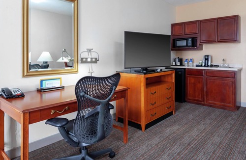 Paw Creek Hotel | Hilton Garden Inn Charlotte North