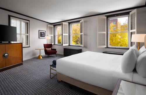 Evanston Hotel | Hilton Orrington/Evanston