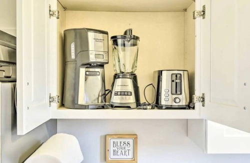 Southwest Raleigh Apartment | Historic 1925 Apt Near Downtown!