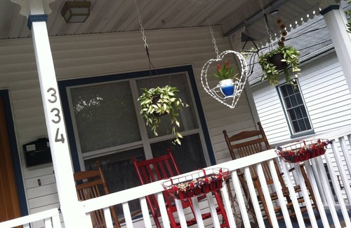 Murdock - Linden Cottage | Historic Asheville Cottage, Walk Downtown, Updated