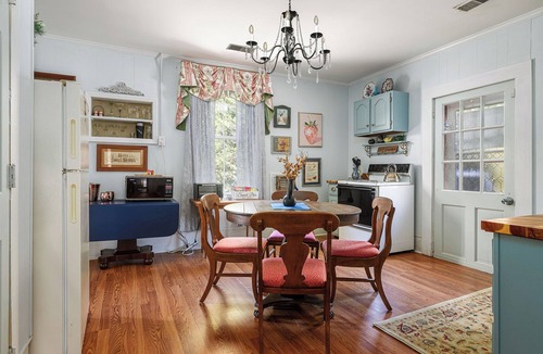 Mocksville Apartment | Historic Home in Quaint Downtown Mocksville