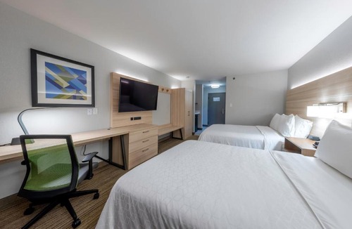 Petersburg Hotel | Holiday Inn Express Hotel & Suites Petersburg/Dinwiddie by IHG