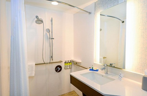 Sandston Hotel | Holiday Inn Express Richmond Airport by IHG