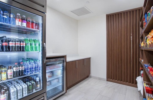 Versailles Hotel | Holiday Inn Express & Suites - Lexington W - Versailles by IHG