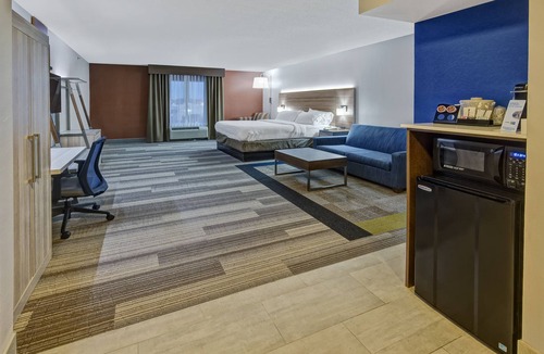 London Hotel | Holiday Inn Express & Suites London by IHG