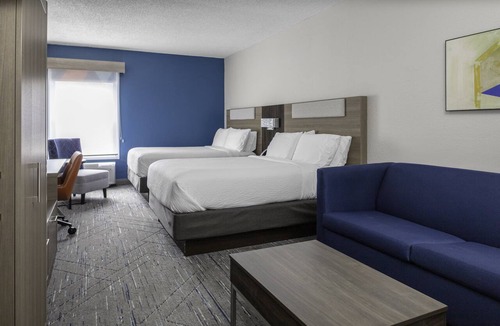 Kimball Hotel | Holiday Inn Express & Suites Kimball by IHG