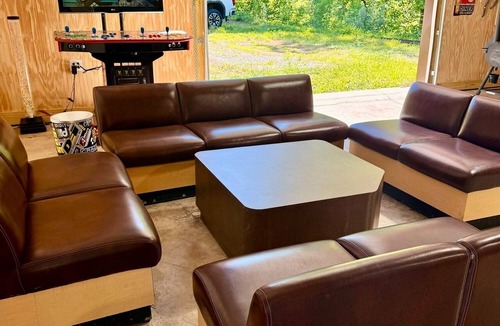 Rowdy House | Holler Hide-Out! Close to Hazard and Jackson with huge MAN CAVE/HOT TUB!