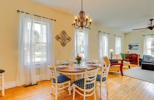 Willis Wharf House | Home w/Fire Pit < 1 Mi to Willis Wharf Boat Ramp!