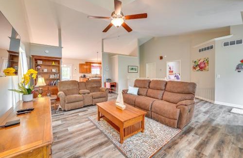 Berry House | Home w/Private Pool - 15 miles to Ark Encounter!
