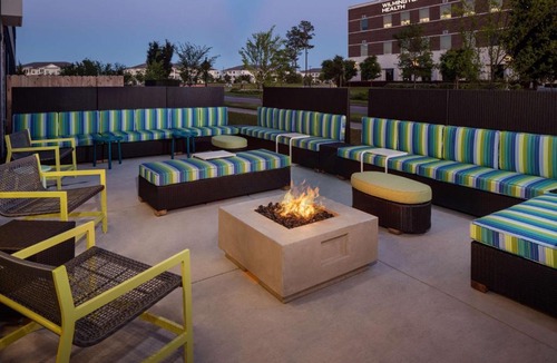 Wilmington Hotel | Home2 Suites By Hilton Wilmington Medical Park Downtown