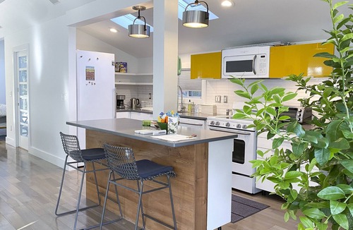 Charlottesville House | Honey House—beautiful modern loft near UVA, Monticello and downtown