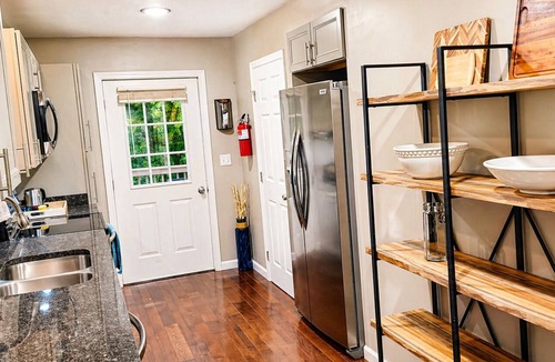 Greenville House | Hope Hill Hideaway - Family Country Retreat in Southern Indiana near Louisville