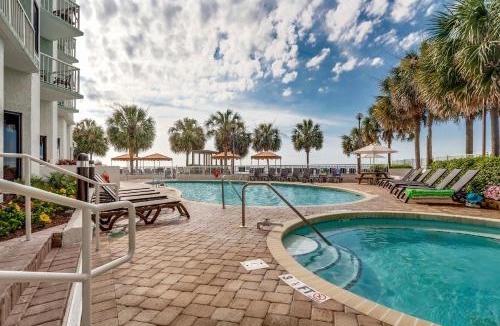 Myrtle Beach Apartment | Hosteeva Oceanfront Studio w Pool, Oceanfront Fire Pit and more