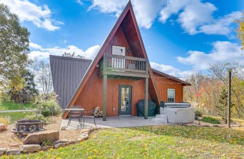 Idlewild House | Hot Tub, Fire Pit, On-Site Pond: Cozy Kenton Cabin