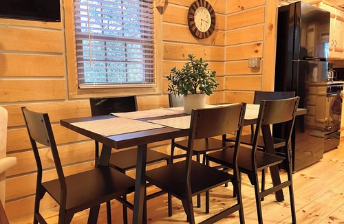 Shipshewana Apartment | Hot Tub Log Cabin | Shipshewana | Outdoor Living |