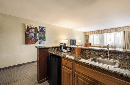 Addison Hotel | Hotel Dax