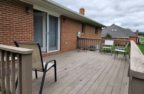 Blacksburg House | House in Quiet Neighborhood, within 10 minutes of Virginia Tech, Sleeps 6